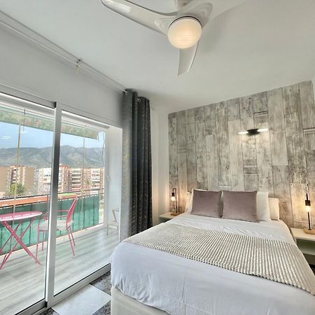 Lafrenchtouch - Coqueto Estudio Terraza Con Vistas Torremolinos Dış mekan fotoğraf