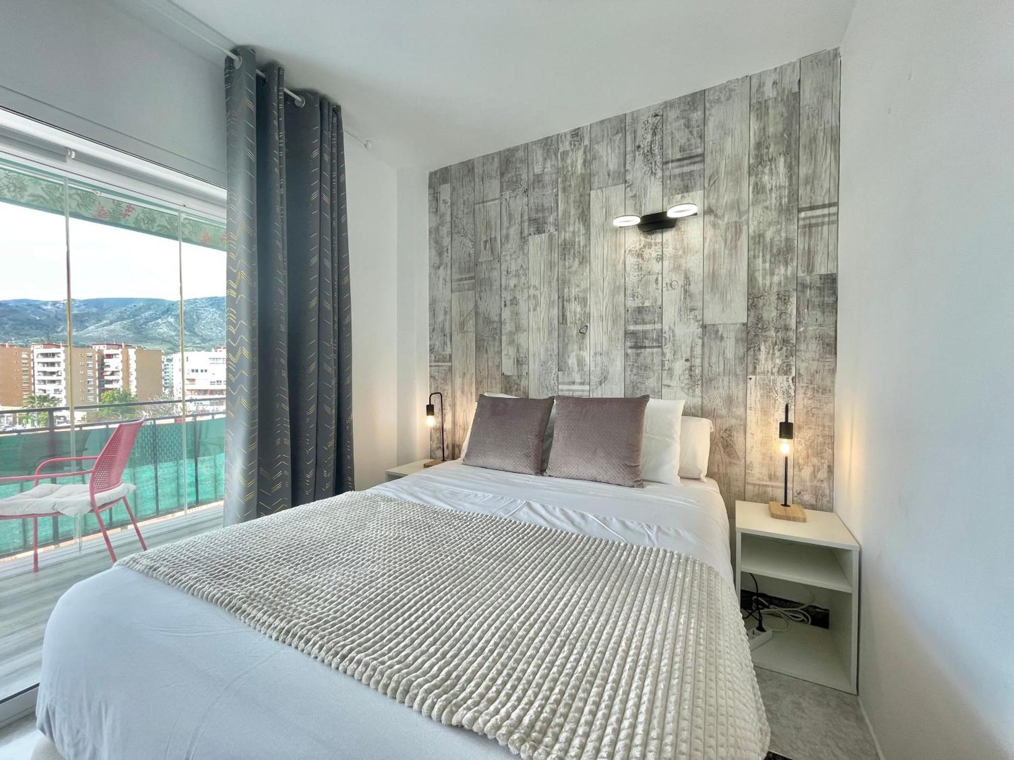 Lafrenchtouch - Coqueto Estudio Terraza Con Vistas Torremolinos Dış mekan fotoğraf